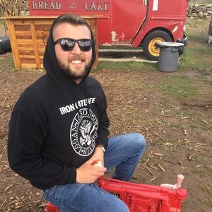 Meet your Posher, Dylan